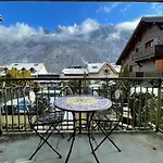 公寓 Downtown & Stunning Mountain View